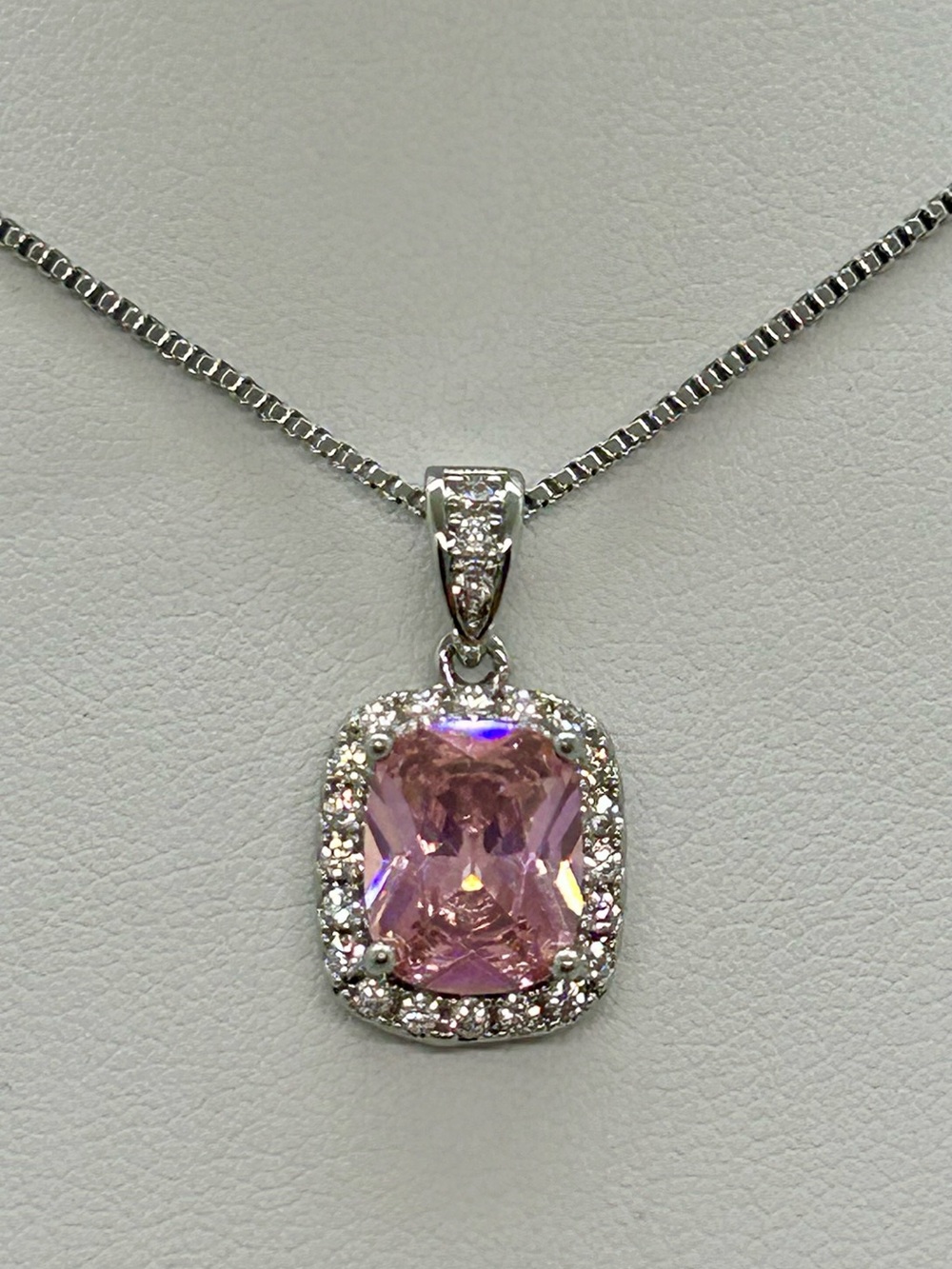Pink Sapphire CZ Silver Prndabt Necklace